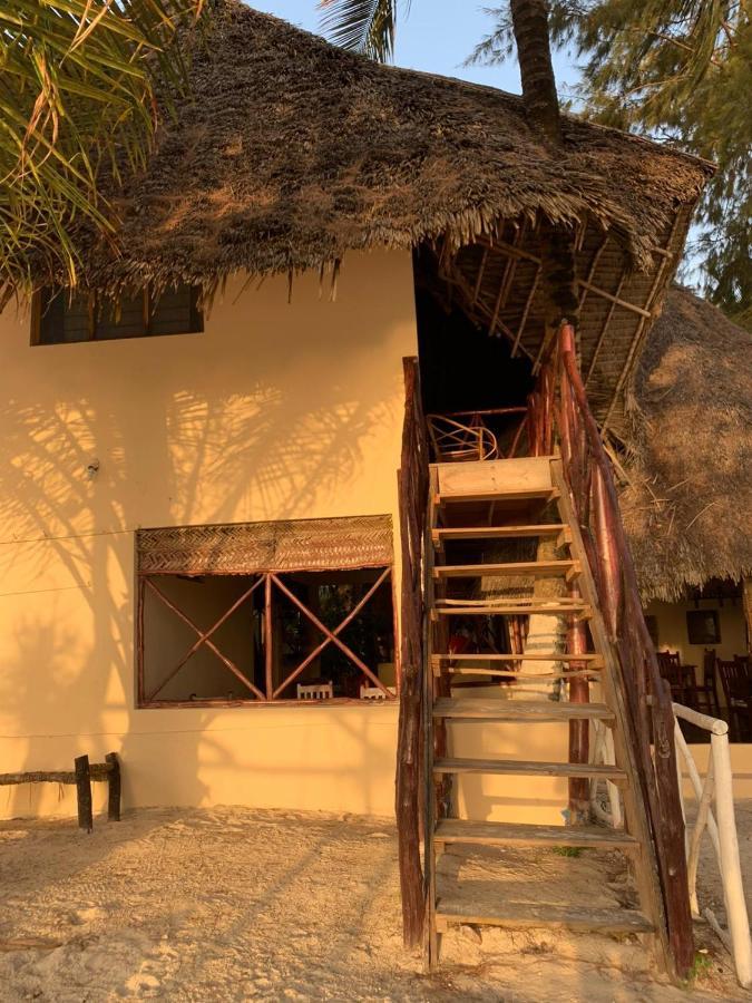 Mohammed Bungalows And Restaurant 마템웨 외부 사진